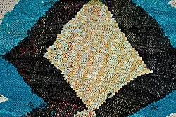 Marokkolainen Kilim matto Boucherouite 125 x 250 cm