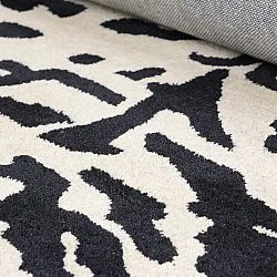 Ryijymatot - Zebra Tufted Wool Premium (valkoinen/musta)