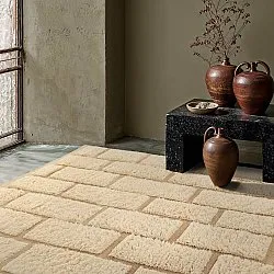 Ryijymatot - Leknes Hand Woven Wool Shaggy (kerma)