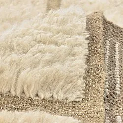 Ryijymatot - Leknes Hand Woven Wool Shaggy (kerma)