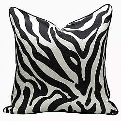 Tyynyliina - Zebra Cushion 45 x 45 cm (musta/valkoinen)