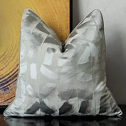 Tyynyliina - Square Luxury 45 x 45 cm (hopea)