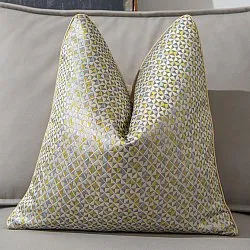 Tyynyliina - Square Luxury 45 x 45 cm (kulta)