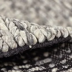 Villamatto - Talvia Braided Wool (tumman harmaa)