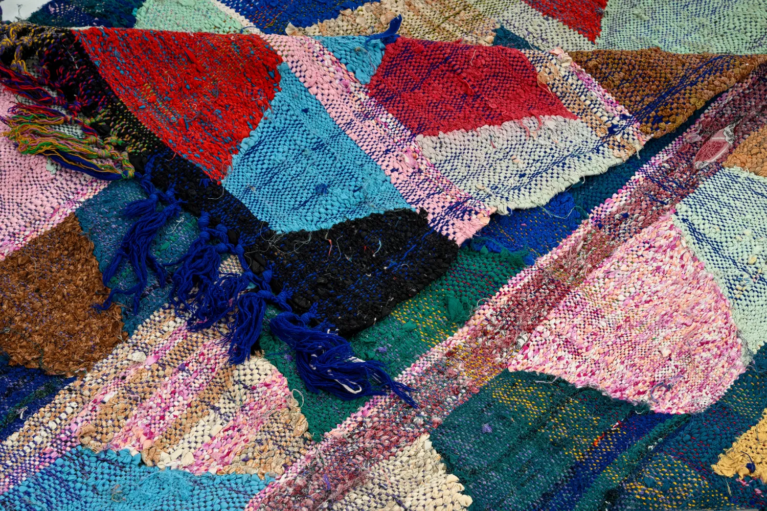 Marokkolainen Kilim matto Boucherouite 140 x 290 cm