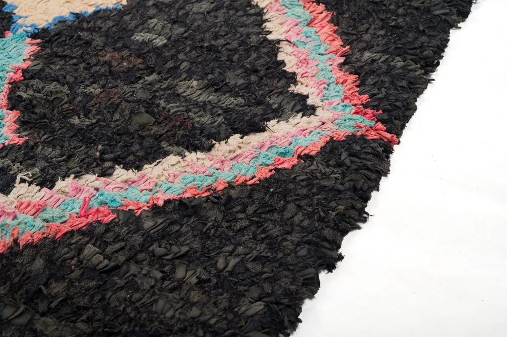 Marokkolainen Kilim matto Boucherouite 235 x 135 cm