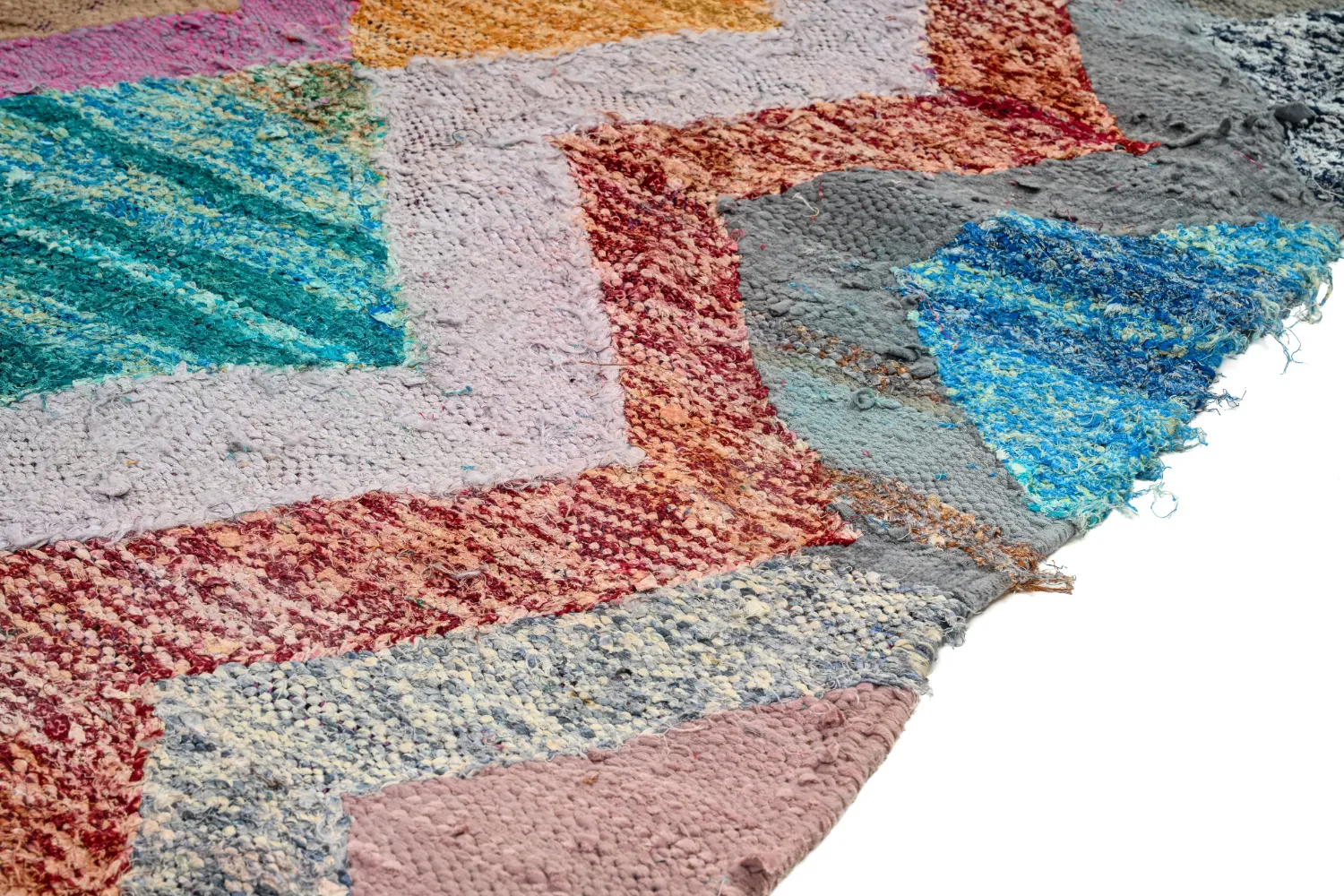 Marokkolainen Kilim matto Boucherouite 135 x 260 cm