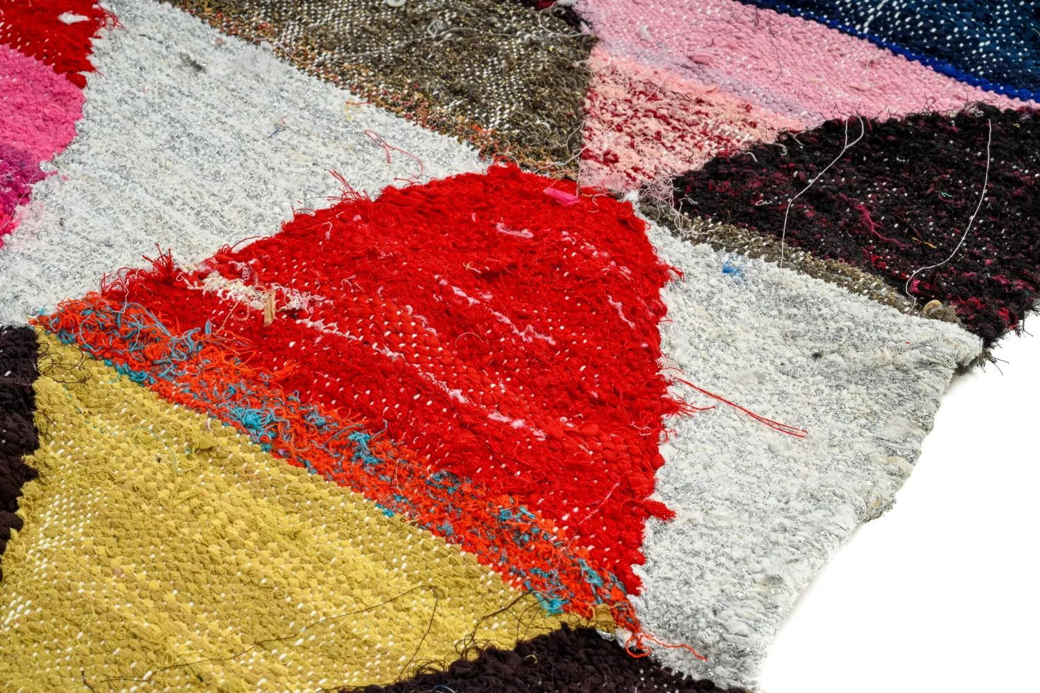 Marokkolainen Kilim matto Boucherouite 145 x 270 cm