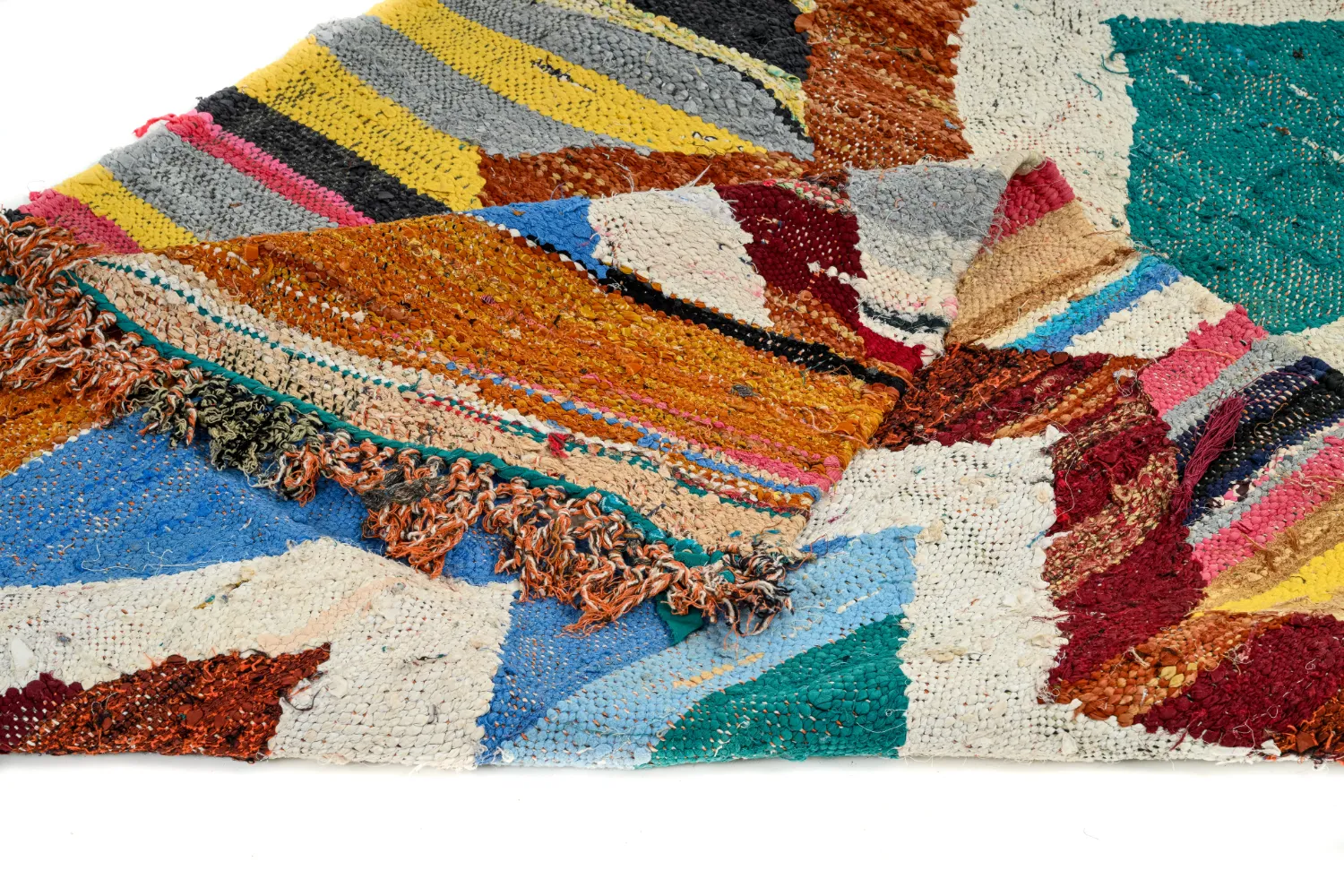 Marokkolainen Kilim matto Boucherouite 125 x 225 cm