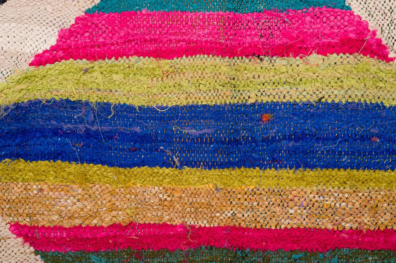 Marokkolainen Kilim matto Boucherouite 135 x 245 cm