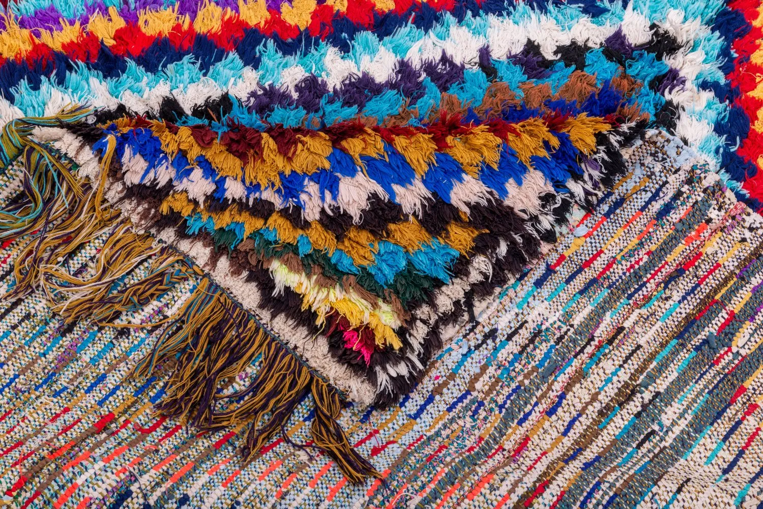Marokkolainen Kilim matto Boucherouite 210 x 140 cm
