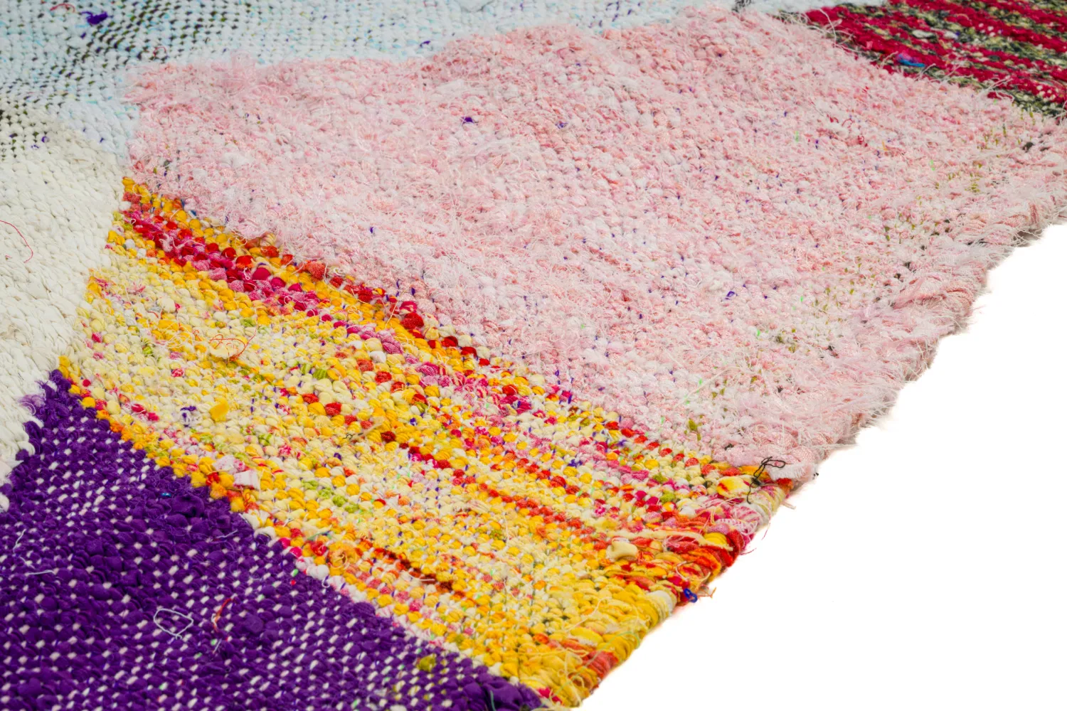 Marokkolainen Kilim matto Boucherouite 140 x 255 cm