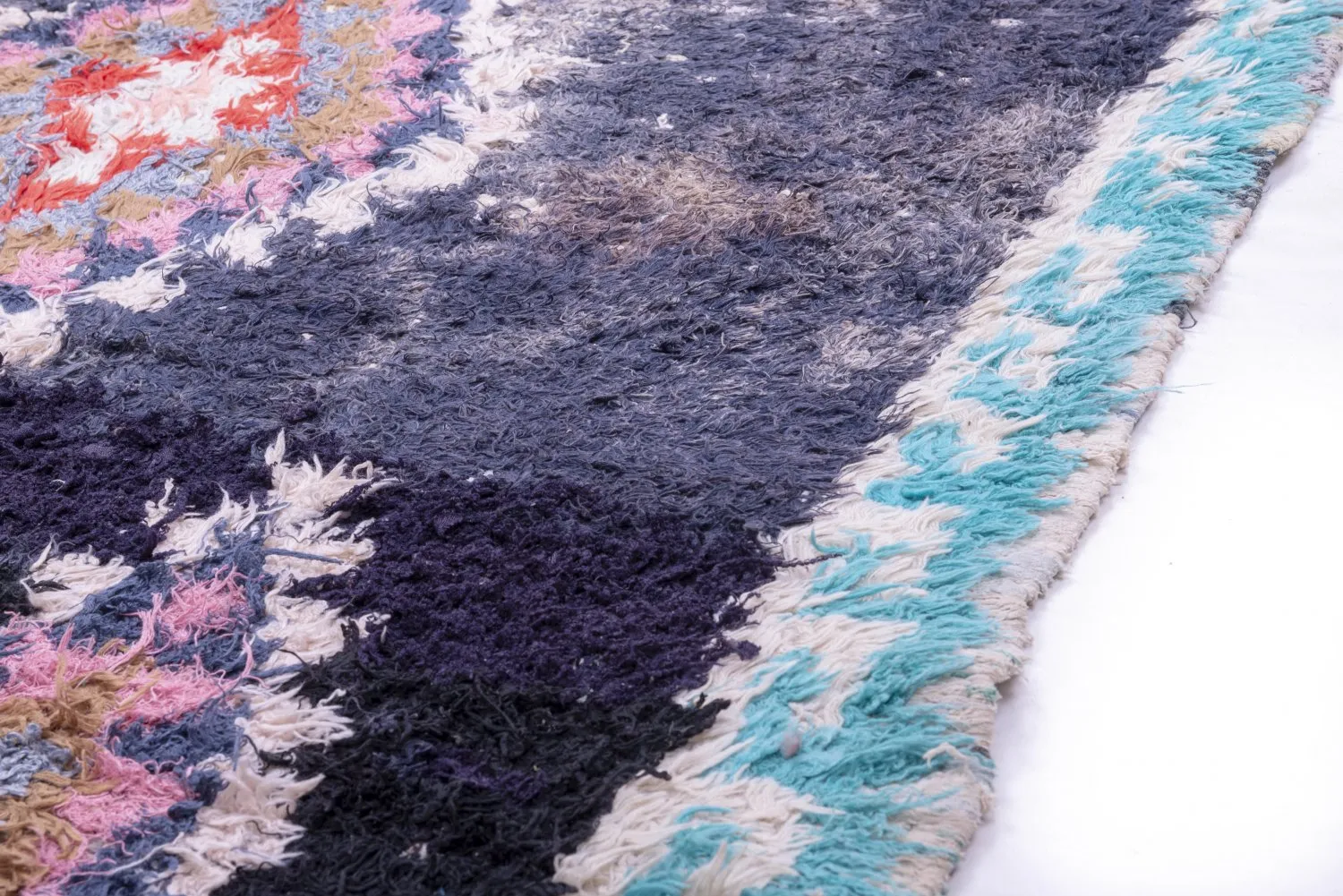 Marokkolainen Kilim matto Boucherouite 245 x 135 cm