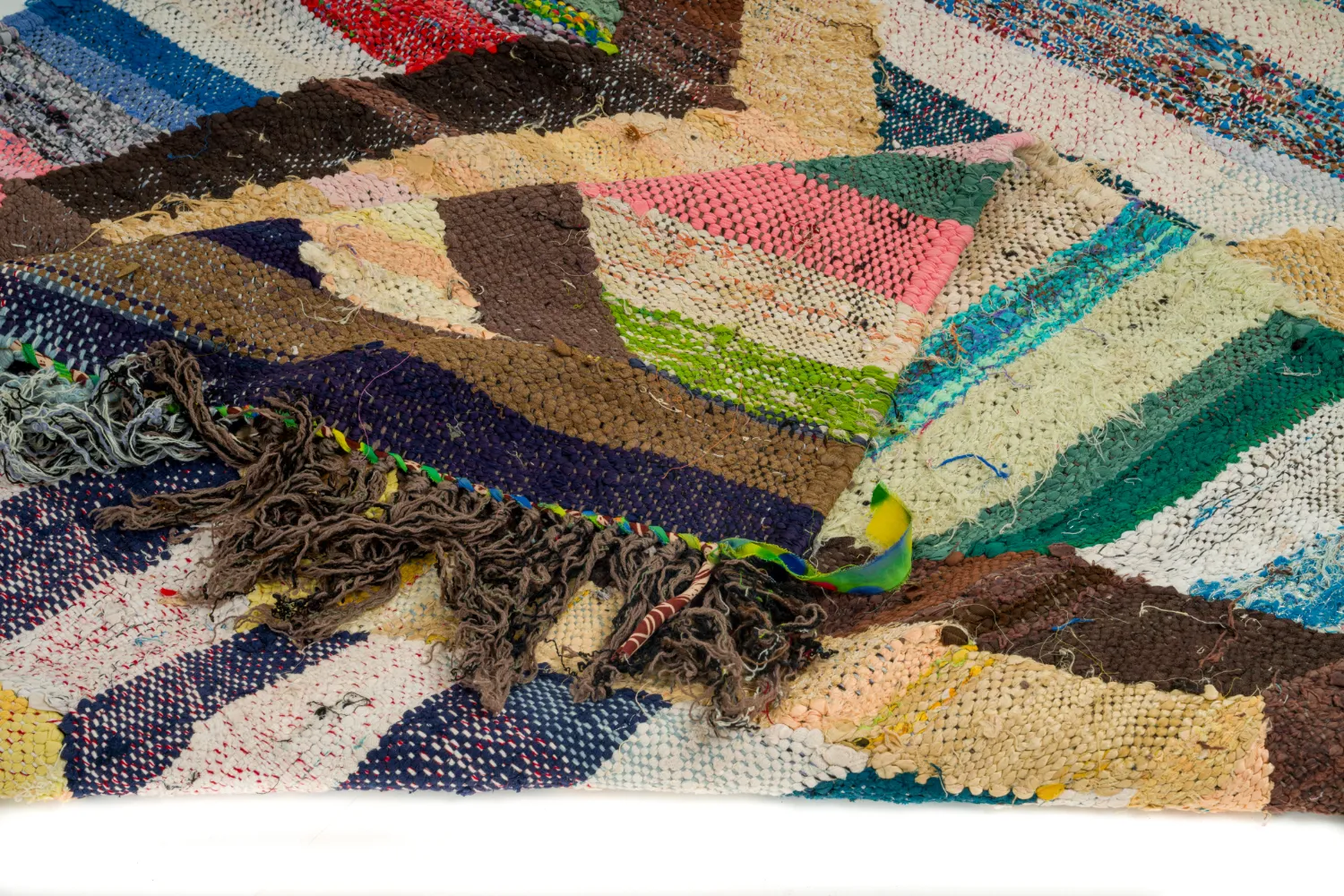 Marokkolainen Kilim matto Boucherouite 120 x 210 cm