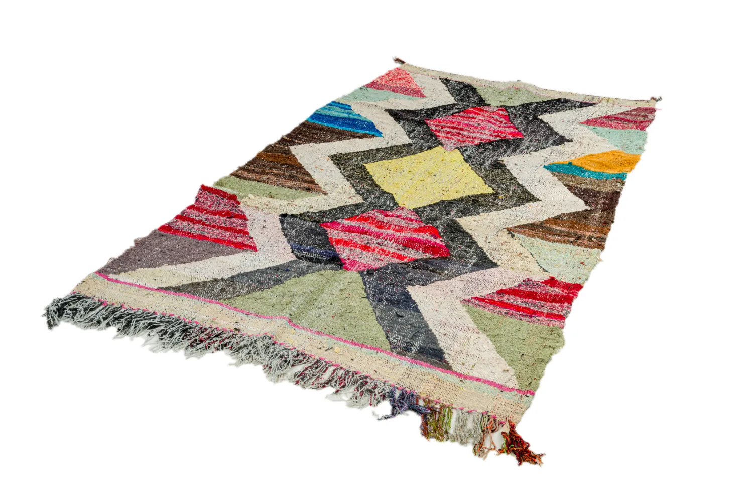 Marokkolainen Kilim matto Boucherouite 135 x 230 cm