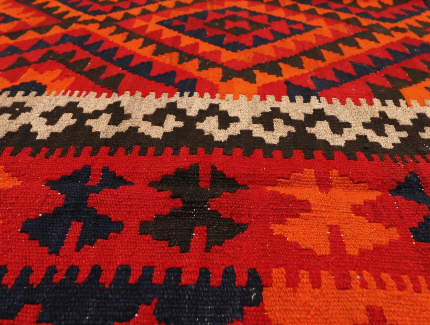 Itämainen kelim-matto 287 x 212 cm