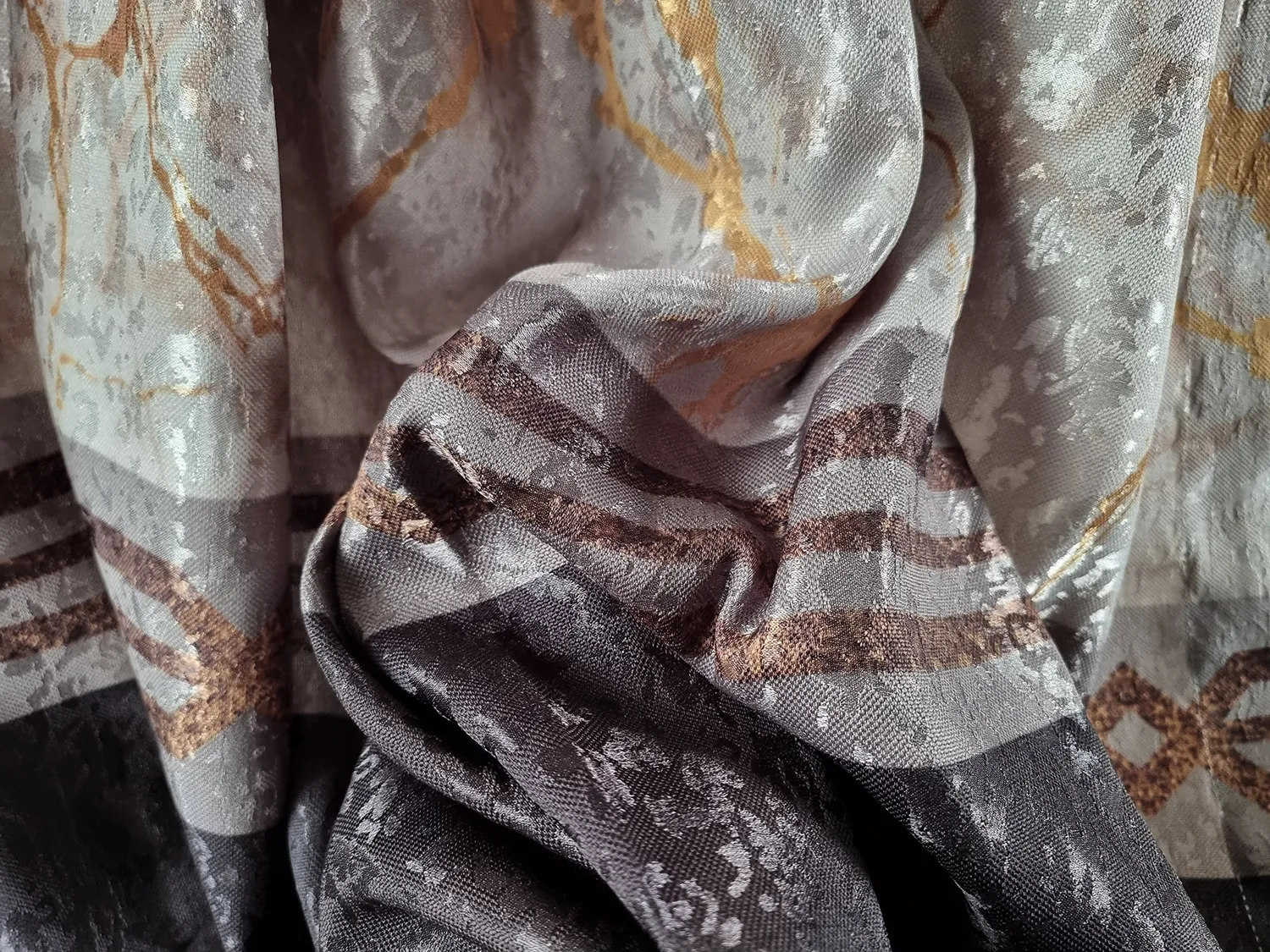 Verho 140 x 260 cm
