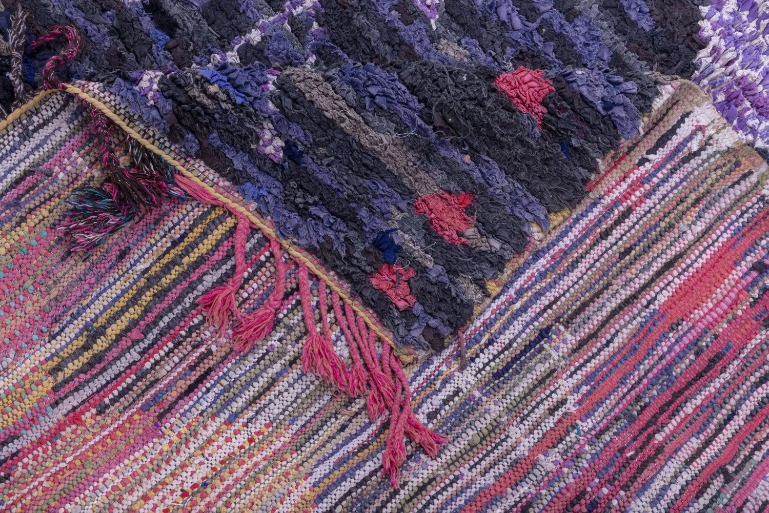 Marokkolainen Kilim matto Boucherouite 285 x 135 cm