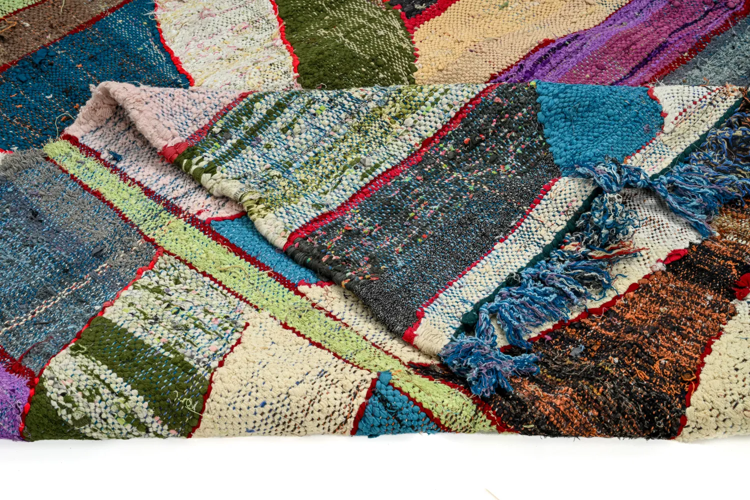 Marokkolainen Kilim matto Boucherouite 140 x 250 cm