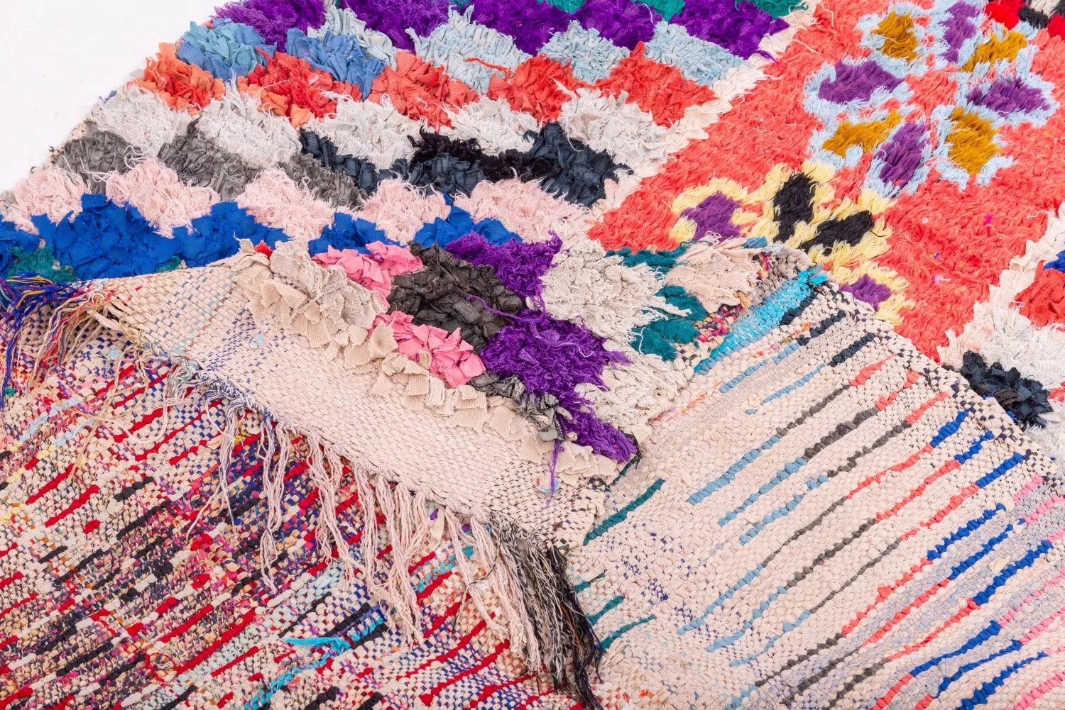 Marokkolainen Kilim matto Boucherouite 270 x 110 cm
