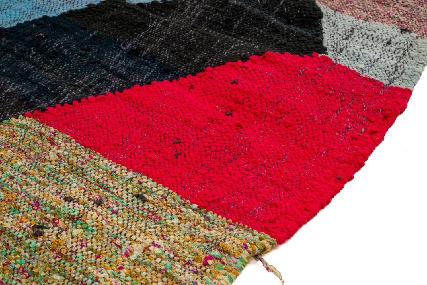 Marokkolainen Kilim matto Boucherouite 135 x 240 cm