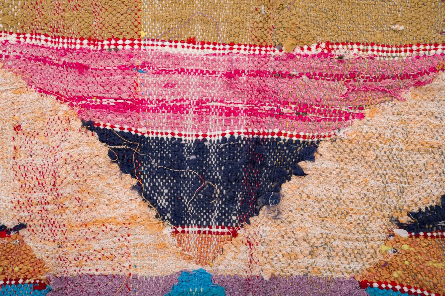 Marokkolainen Kilim matto Boucherouite 125 x 265 cm