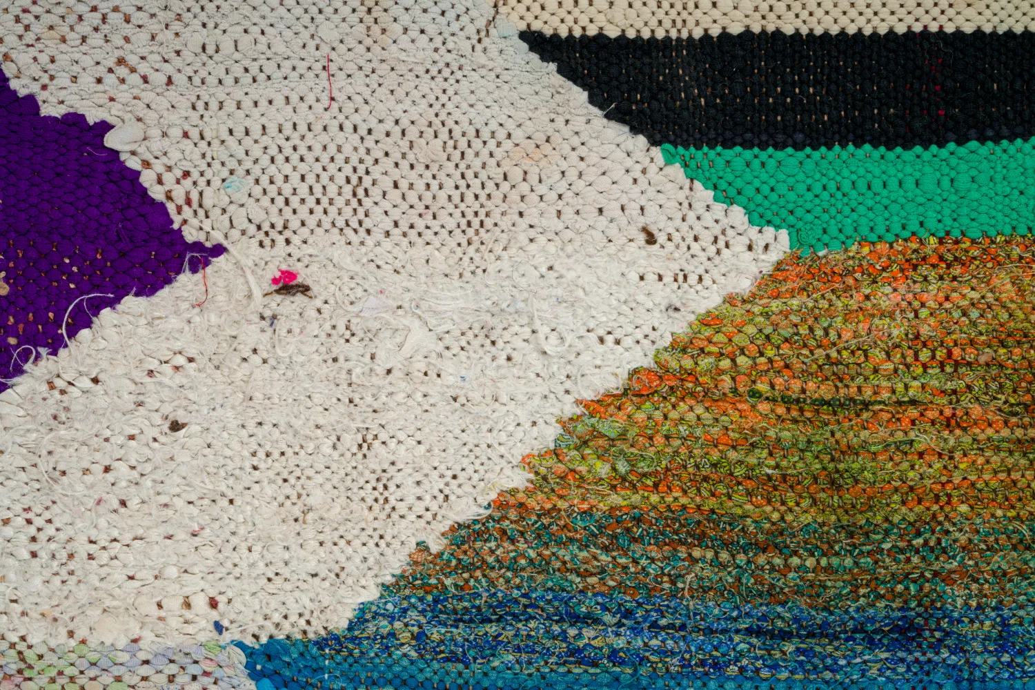Marokkolainen Kilim matto Boucherouite 130 x 230 cm