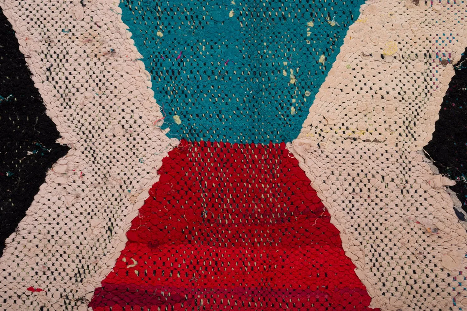 Marokkolainen Kilim matto Boucherouite 145 x 265 cm