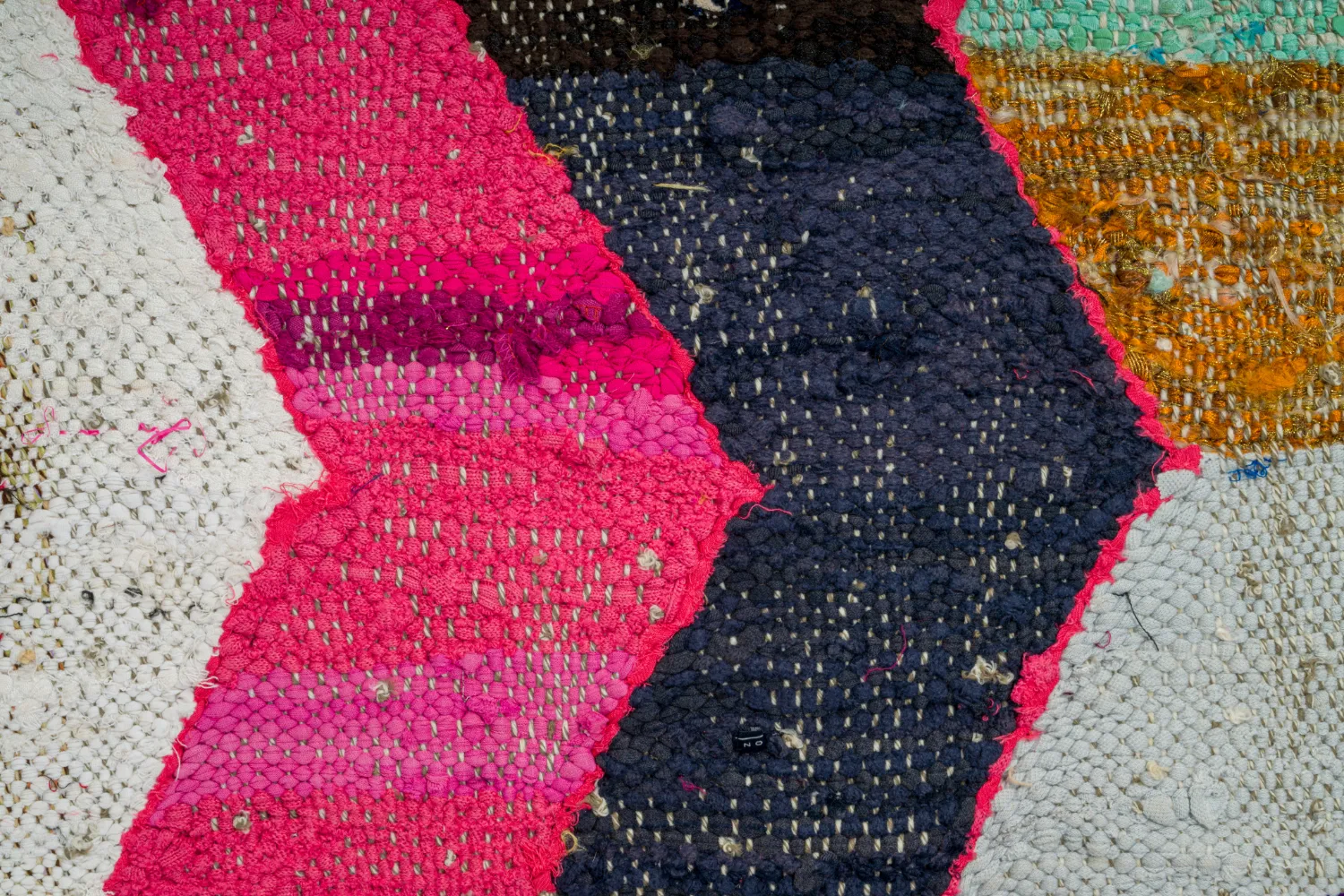 Marokkolainen Kilim matto Boucherouite 150 x 255 cm