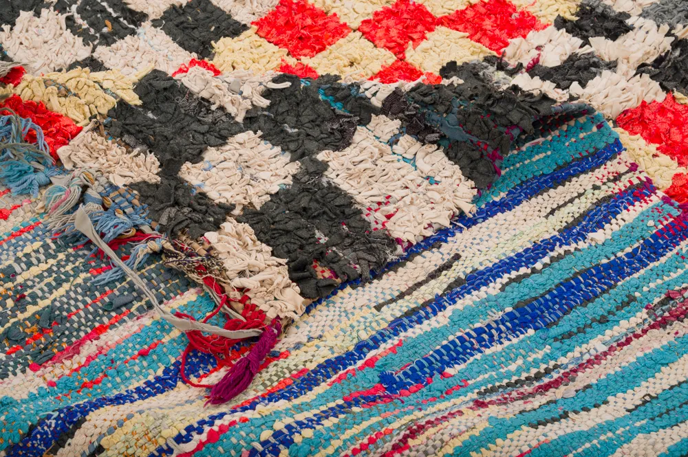 Marokkolainen Kilim matto Boucherouite 360 x 125 cm