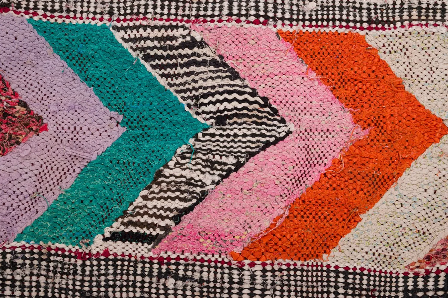 Marokkolainen Kilim matto Boucherouite 150 x 275 cm