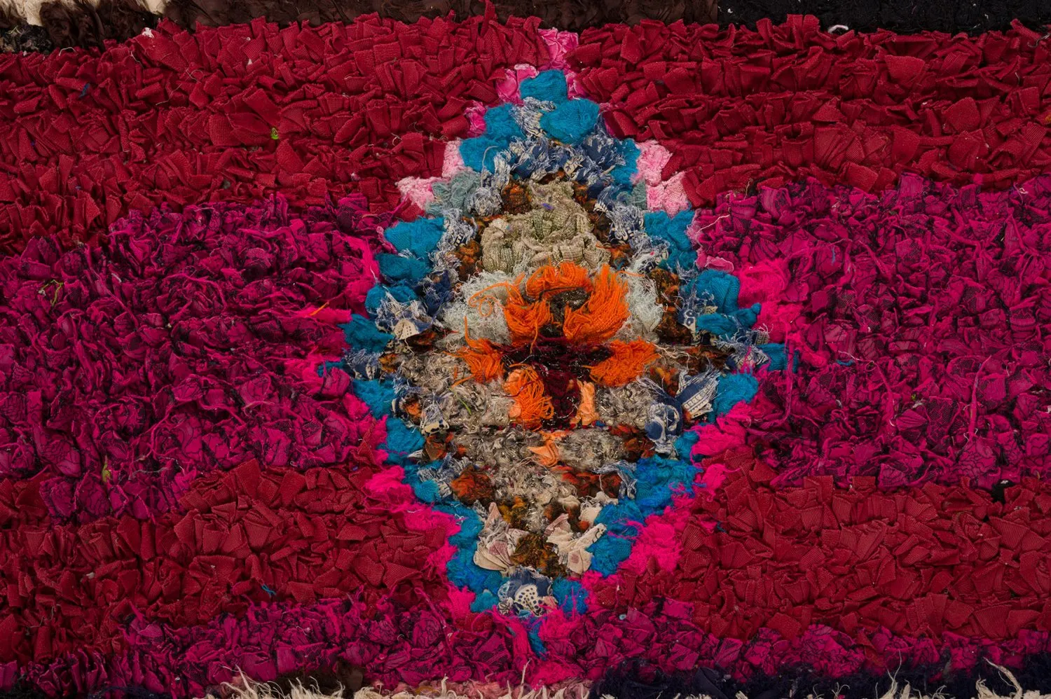 Marokkolainen Kilim matto Boucherouite 145 x 305 cm