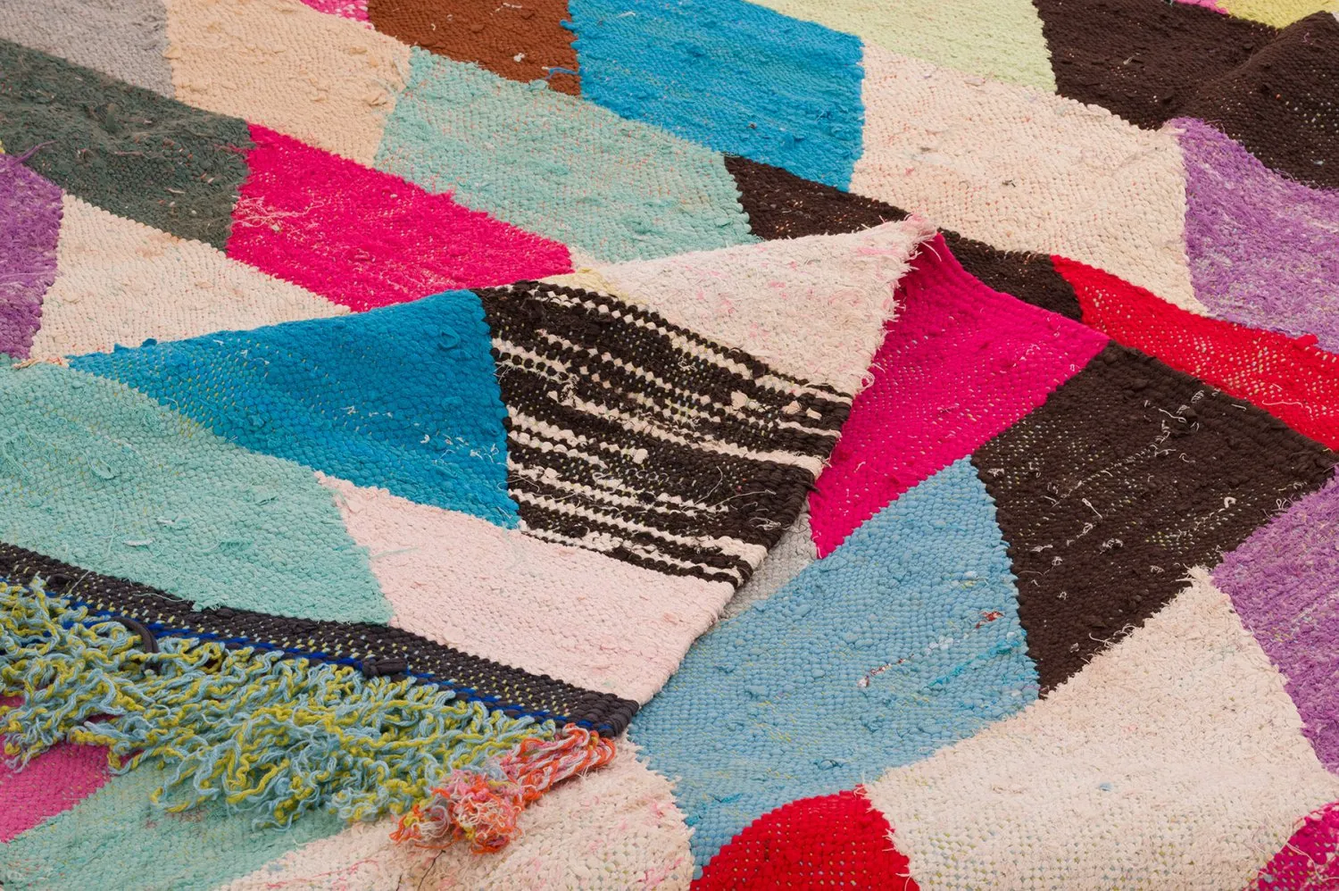 Marokkolainen Kilim matto Boucherouite 155 x 280 cm