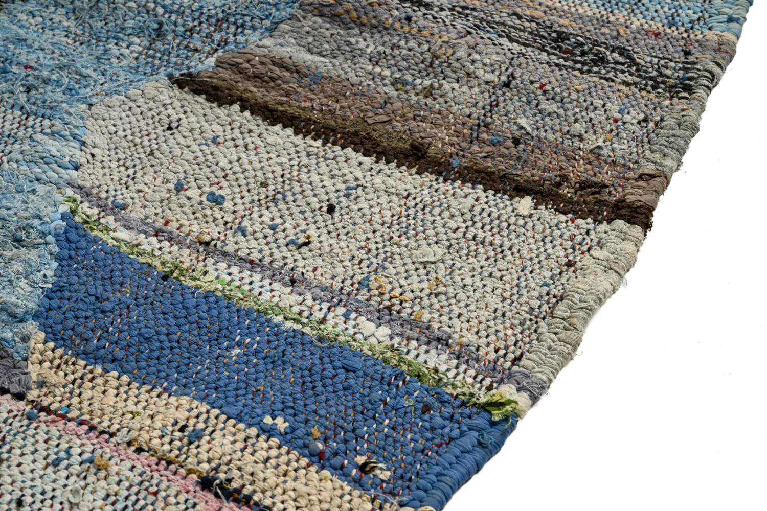 Marokkolainen Kilim matto Boucherouite 140 x 255 cm