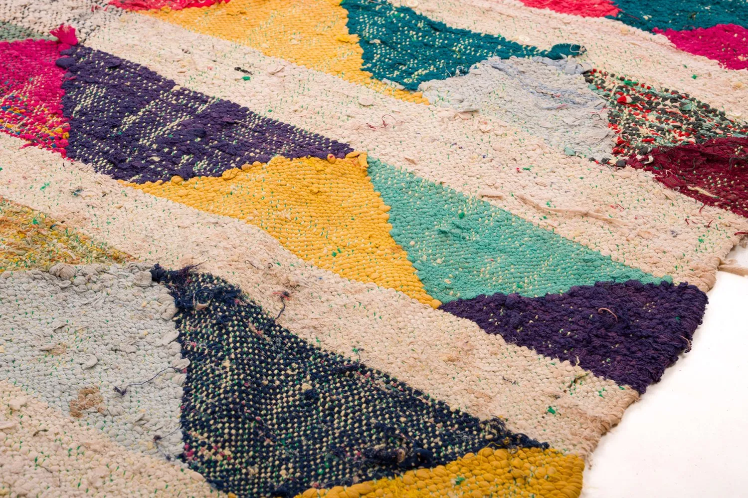 Marokkolainen Kilim matto Boucherouite 145 x 330 cm