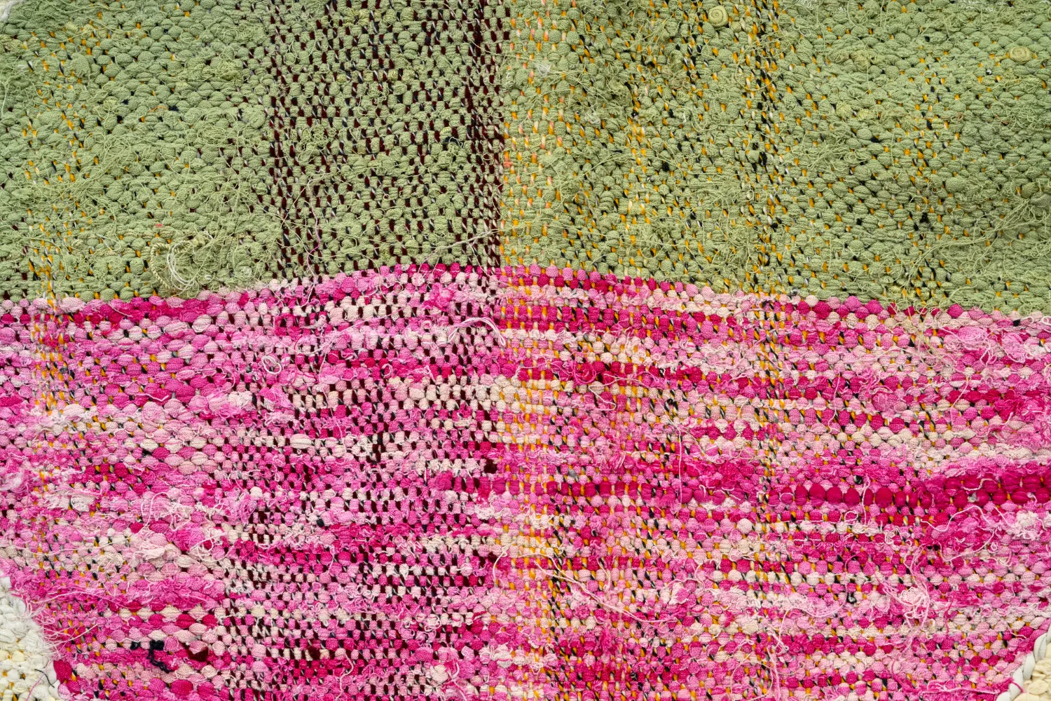Marokkolainen Kilim matto Boucherouite 145 x 255 cm