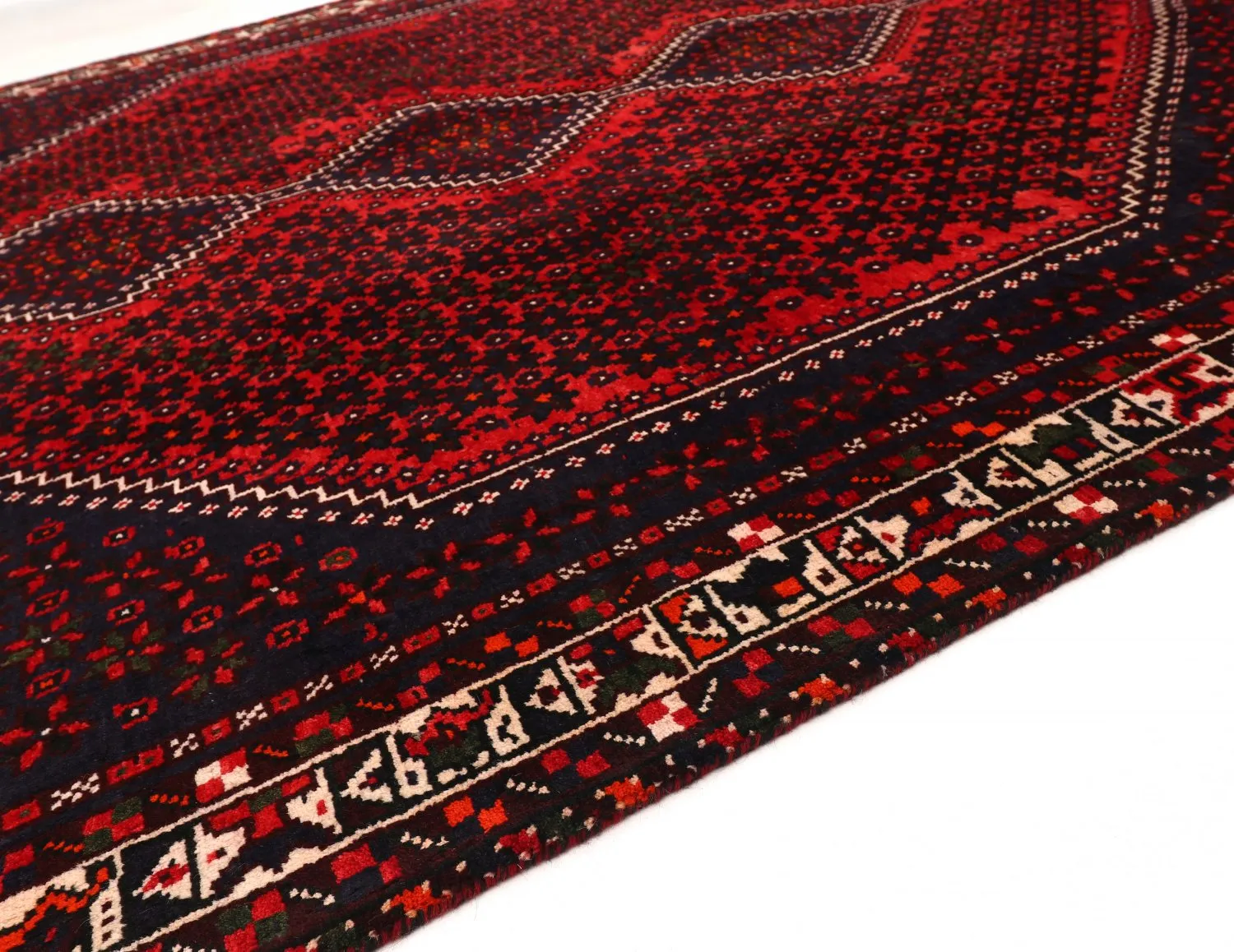 Itämainen matto Hamedan 279 x 203 cm