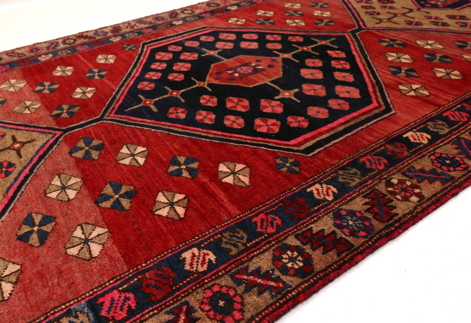 Itämainen matto Hamedan 392 x 129 cm