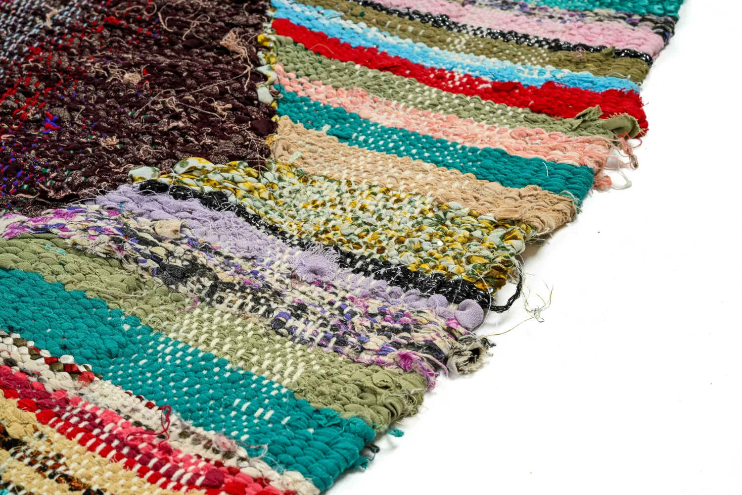 Marokkolainen Kilim matto Boucherouite 140 x 230 cm