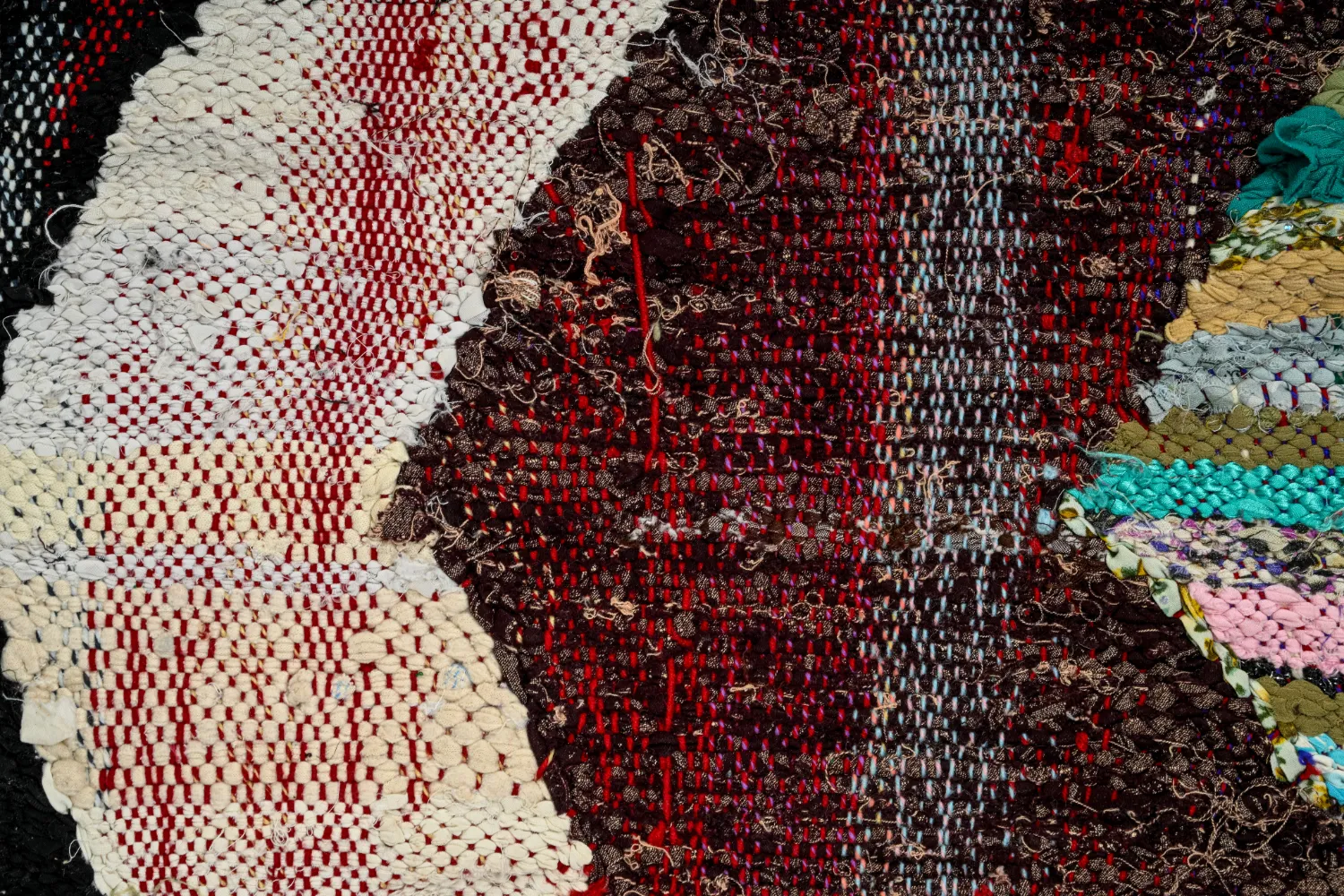 Marokkolainen Kilim matto Boucherouite 140 x 230 cm