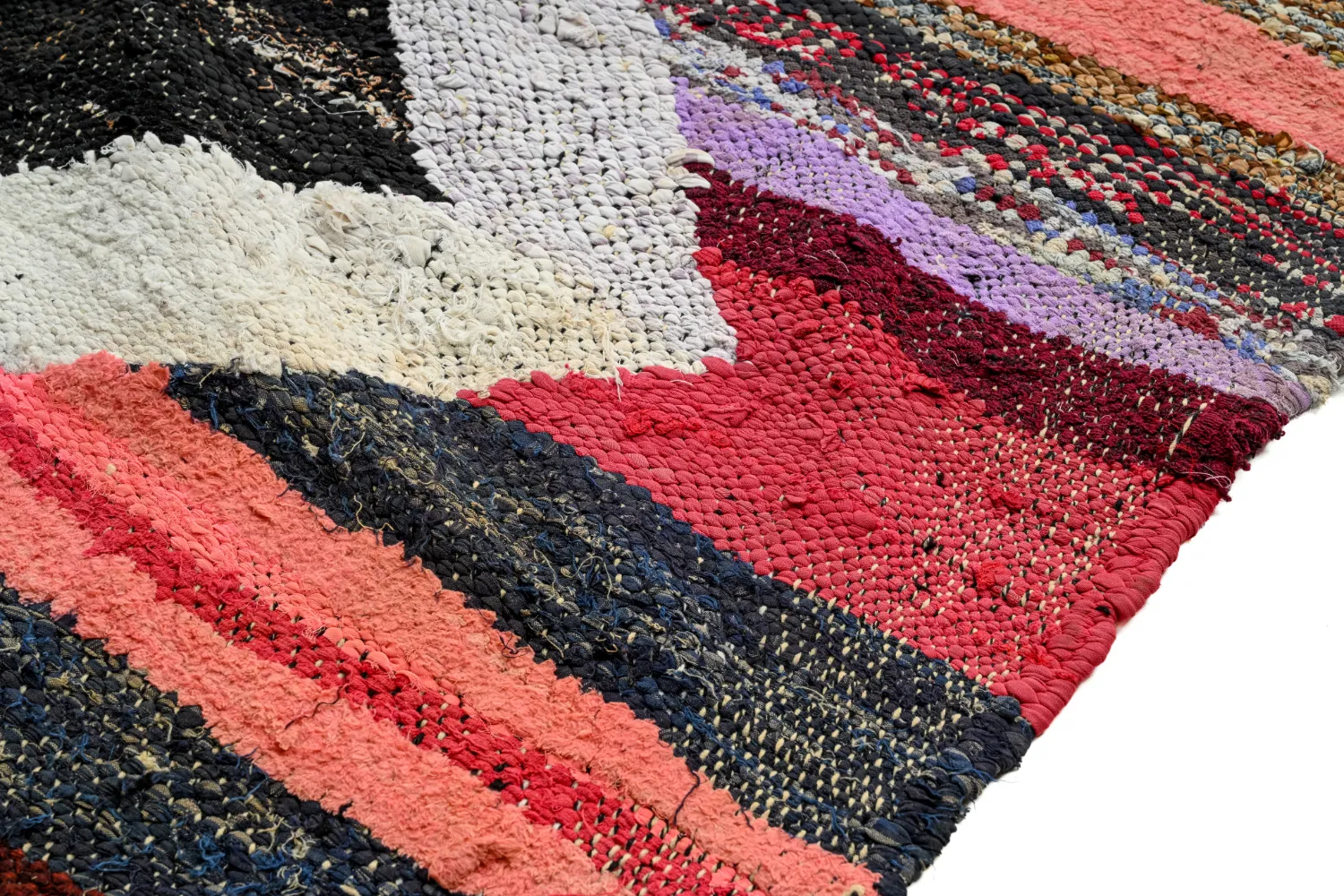Marokkolainen Kilim matto Boucherouite 140 x 245 cm