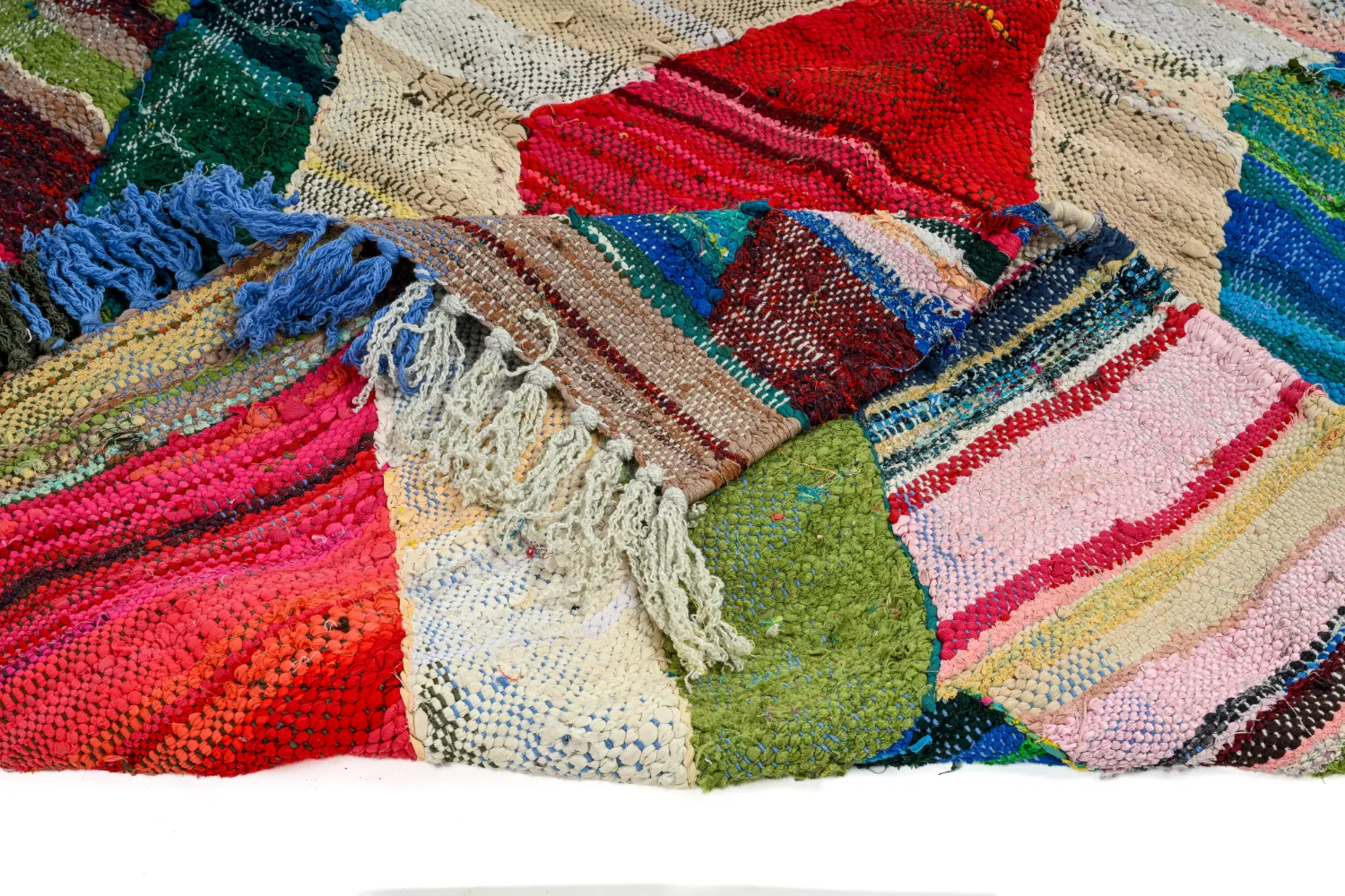Marokkolainen Kilim matto Boucherouite 130 x 205 cm
