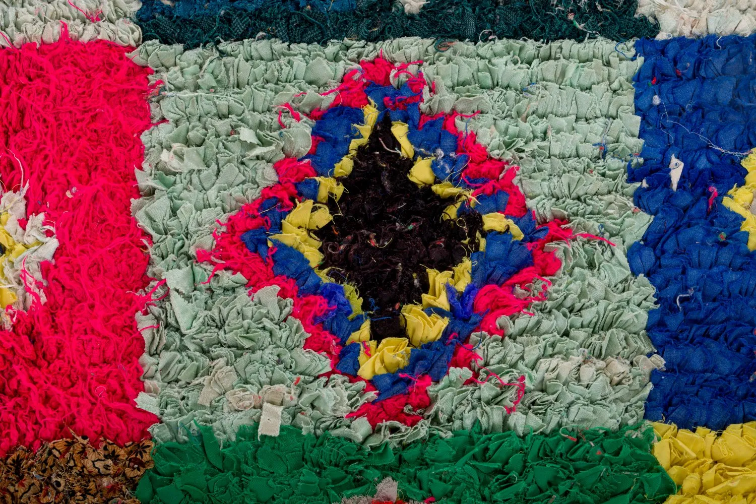 Marokkolainen Kilim matto Boucherouite 290 x 145 cm
