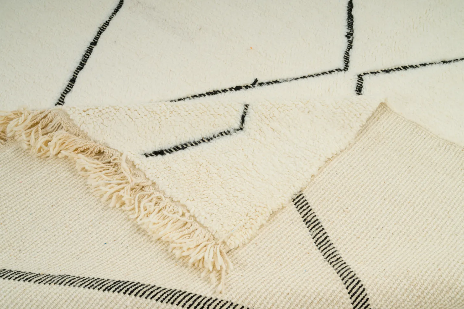 Marokkolainen Kilim matto Beni Ouarain 200 x 290 cm