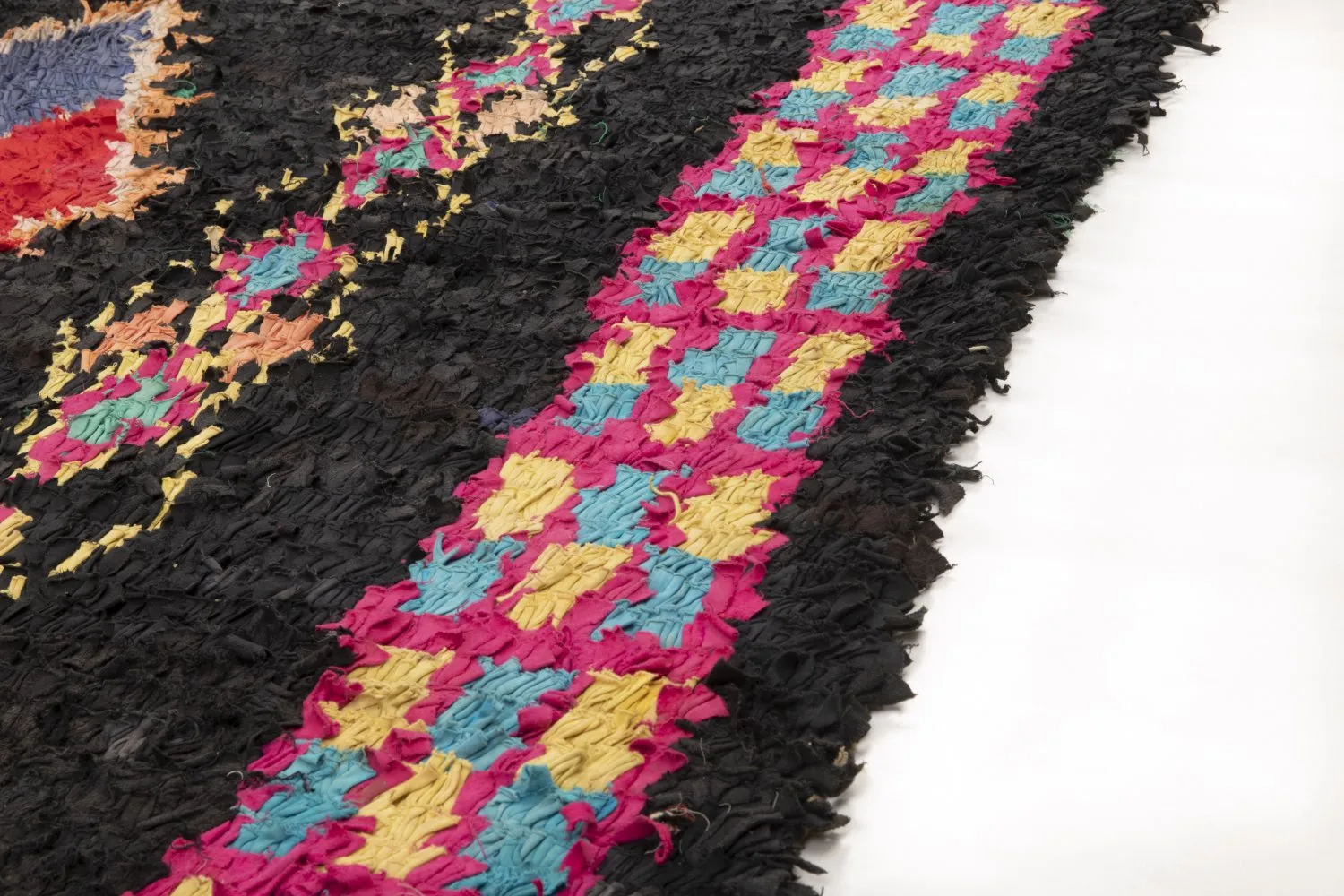 Marokkolainen Kilim matto Boucherouite 315 x 165 cm