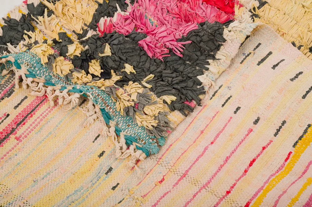 Marokkolainen Kilim matto Boucherouite 390 x 150 cm