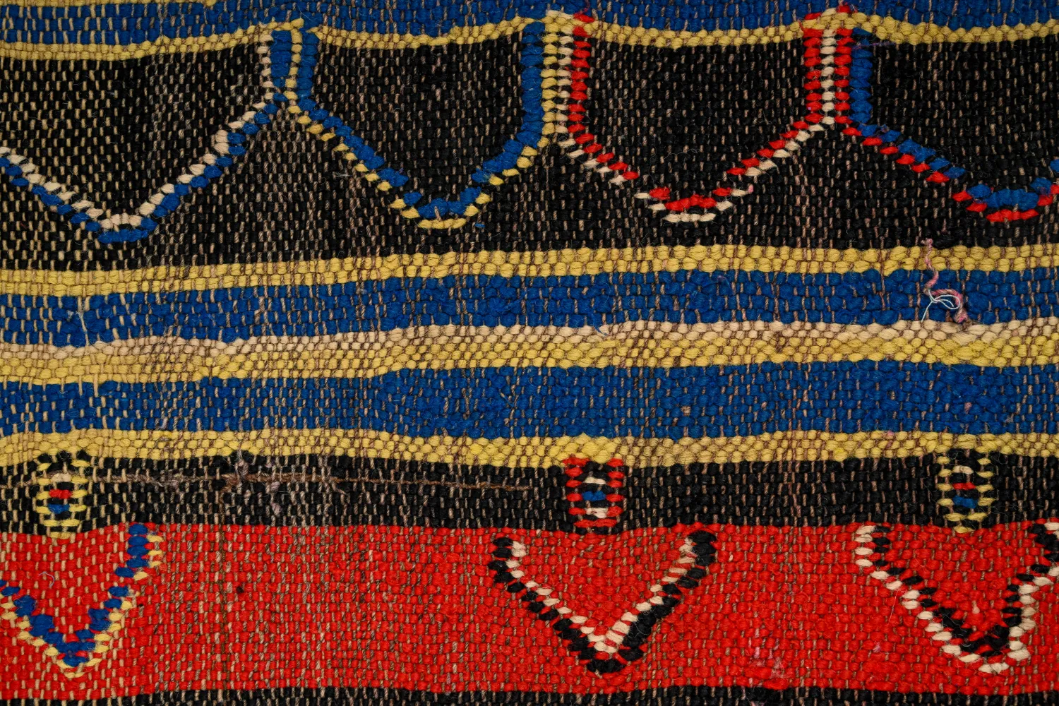 Marokkolainen Kilim matto Boucherouite 165 x 235 cm