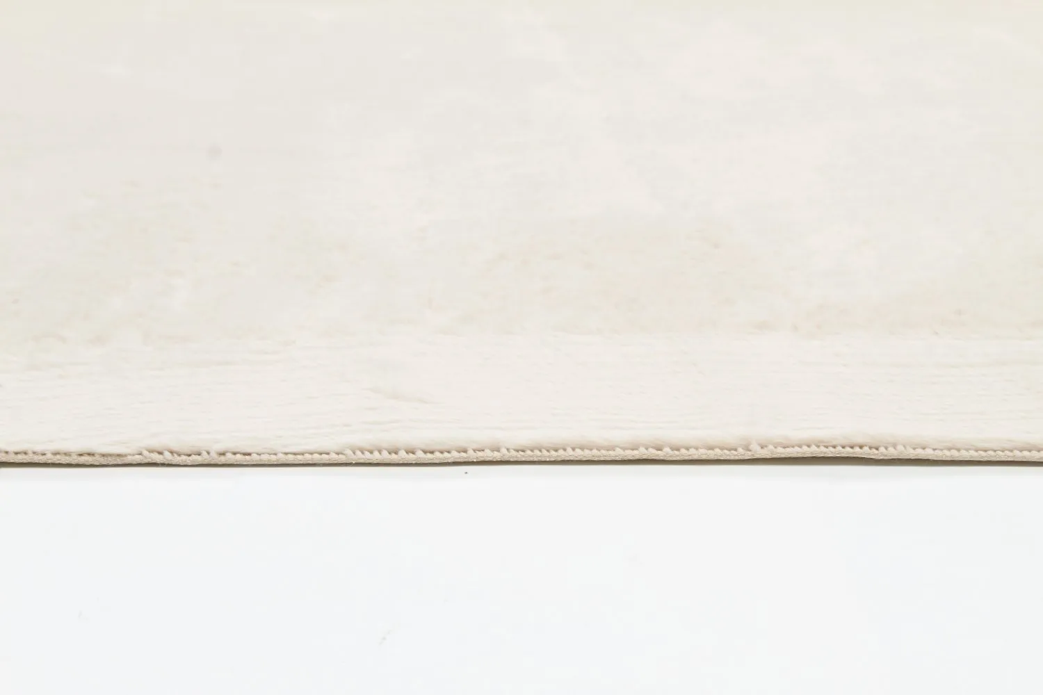 Ryijymatot - Aranga Super Soft Fur (beige)