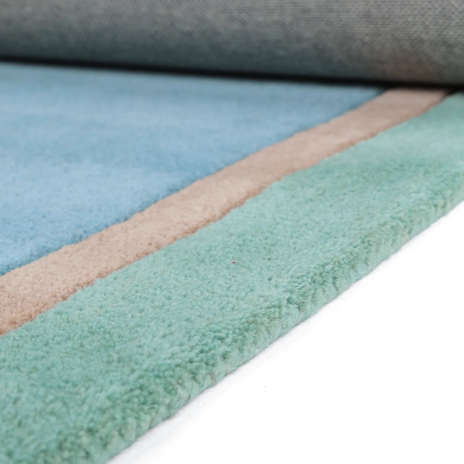 Lastenmatto - Giraffe Hand Tufted Wool Premium (vaaleansininen/multi)
