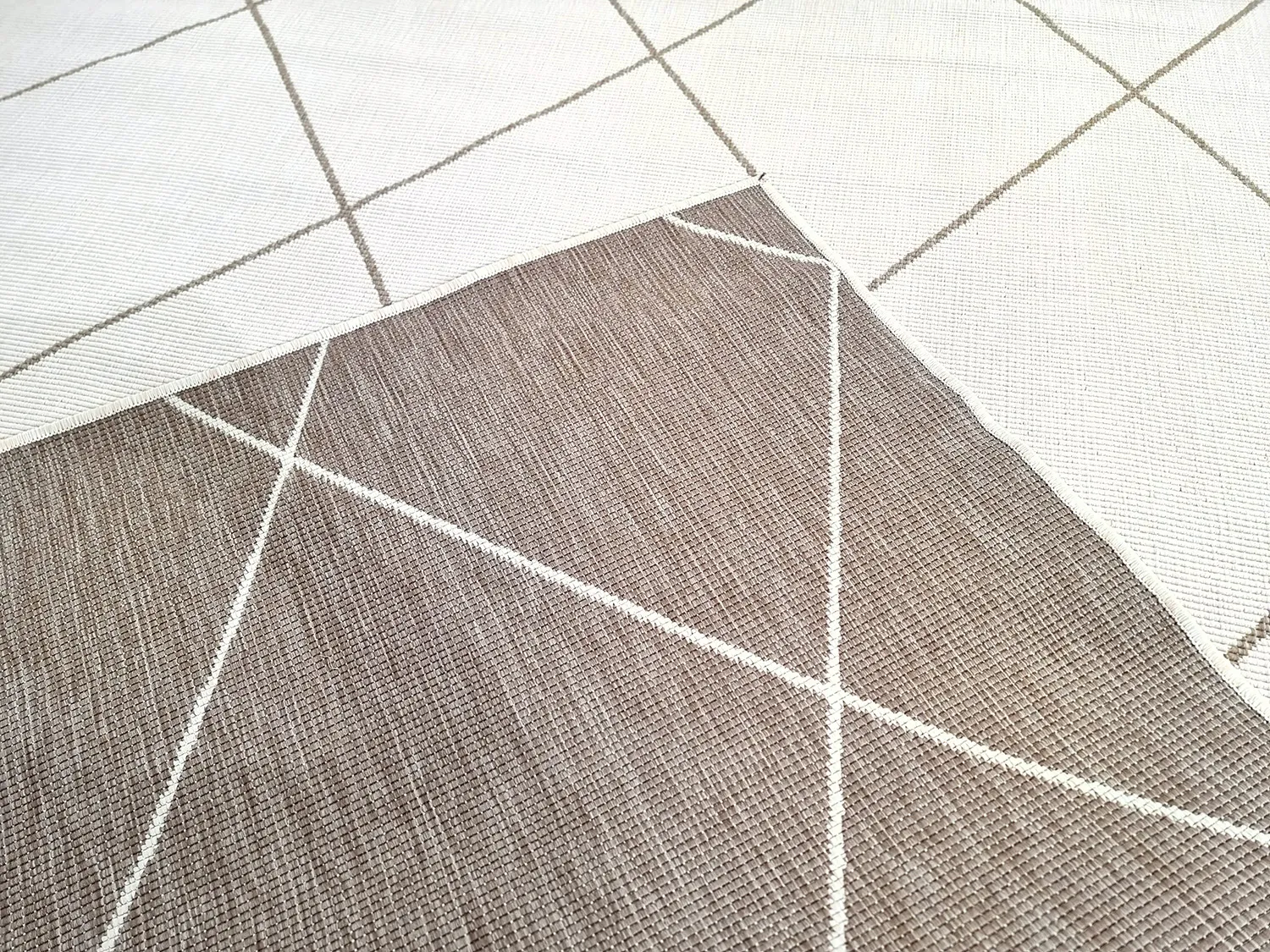 Sisä- ja ulkomatot - Bodhi (beige)